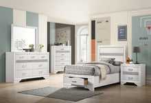 Load image into Gallery viewer, Miranda Bedroom Set