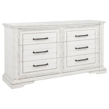 Load image into Gallery viewer, McKinney Bedroom Set