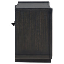Load image into Gallery viewer, Leandro Nightstand