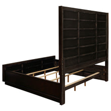 Load image into Gallery viewer, Durango Panel Bed
