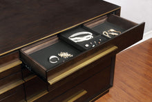 Load image into Gallery viewer, Durango Dresser with Mirror