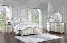 Load image into Gallery viewer, Evangeline Upholstered Platform Bedroom Set Ivory and Silver Oak