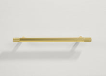 Load image into Gallery viewer, Lucia Chest