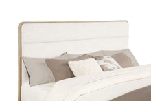 Load image into Gallery viewer, Ladera Panel Bed
