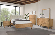 Load image into Gallery viewer, Robyn Panel Platform Bed