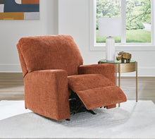 Load image into Gallery viewer, Aviemore Recliner