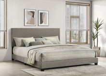 Load image into Gallery viewer, Dorian Panel Beds