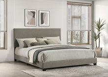 Load image into Gallery viewer, Dorian Panel Bed