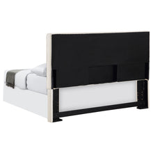 Load image into Gallery viewer, Kosmo Queen Headboard
