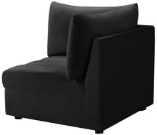 Load image into Gallery viewer, Jacob Black Velvet Corner
