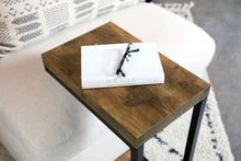 Load image into Gallery viewer, Beck Side Table