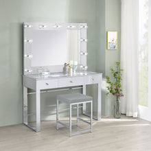 Load image into Gallery viewer, Umbridge Makeup Vanity Stool