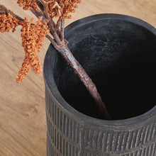Load image into Gallery viewer, Beninworth Vase