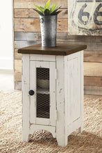 Load image into Gallery viewer, Wystfield End Table Set