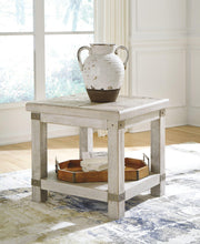 Load image into Gallery viewer, Carynhurst End Table Set