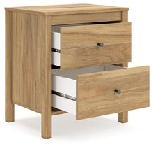 Load image into Gallery viewer, Bermacy Bedroom Set