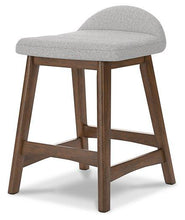 Load image into Gallery viewer, Lyncott Dining Room Set