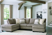 Load image into Gallery viewer, Creswell Living Room Set