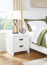 Load image into Gallery viewer, Binterglen Nightstand