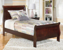 Load image into Gallery viewer, Alisdair Bedroom Set