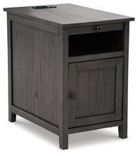 Load image into Gallery viewer, Treytown Chairside End Table