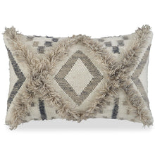 Load image into Gallery viewer, Liviah Pillow (Set of 4) image