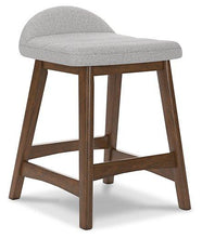 Load image into Gallery viewer, Lyncott Dining Room Set