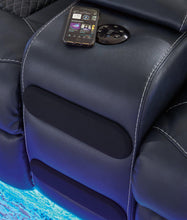 Load image into Gallery viewer, Fyne-Dyme Living Room Set
