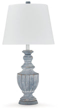 Load image into Gallery viewer, Cylerick Table Lamp image