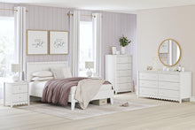 Load image into Gallery viewer, Hallityn Nightstand