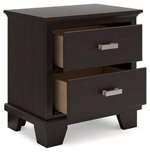 Load image into Gallery viewer, Covetown Bedroom Package