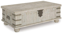 Load image into Gallery viewer, Carynhurst Occasional Table Set
