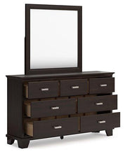 Load image into Gallery viewer, Covetown Bedroom Package