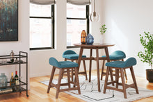 Load image into Gallery viewer, Lyncott Dining Room Set