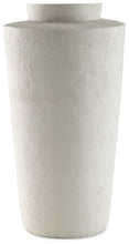Load image into Gallery viewer, Flurinworth Vase image