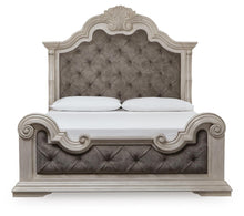 Load image into Gallery viewer, Bruchandi Upholstered Bed
