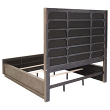 Load image into Gallery viewer, Durango Panel Bed