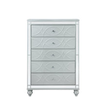 Load image into Gallery viewer, Gunnison 5-drawer Chest Silver Metallic