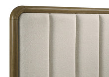 Load image into Gallery viewer, Amsbury Panel Bed