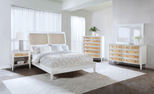 Load image into Gallery viewer, Bexhill Panel Bed