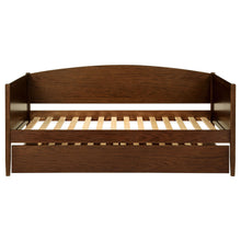 Load image into Gallery viewer, Bozeman Daybed with Trundle
