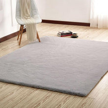 Load image into Gallery viewer, Caparica Silver 5&#39; X 7&#39; Area Rug