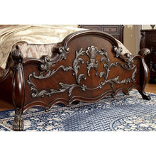 Load image into Gallery viewer, Castlewood Queen Bed