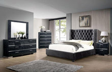 Load image into Gallery viewer, Cayla Cal.King, E.King, &amp; Queen Bed Silver &amp; Grey