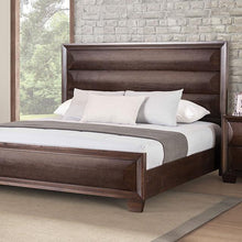 Load image into Gallery viewer, Hinwitz Queen Bedroom Set