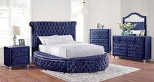 Load image into Gallery viewer, Delilah Bed