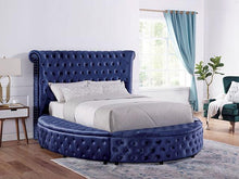 Load image into Gallery viewer, Delilah Bed