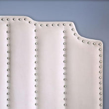 Load image into Gallery viewer, Atria Queen Bed