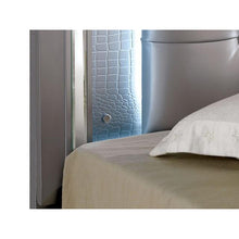 Load image into Gallery viewer, Bellanova Queen Bedroom Set