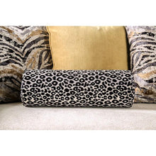 Load image into Gallery viewer, MAYA Sofa